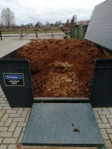 Paardenmest zonder stro, voor tuin moestuin hof, GRATIS