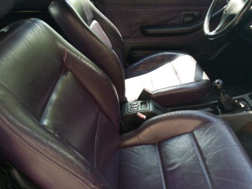 Paars leren interieur Peugeot 306 Cabriolet