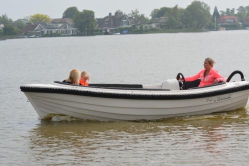 PAASSHOW Lago Amore 450 incl 9.9 vaarklaar