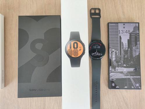 Pakket Samsung S22 Ultra 256 Gb  Galaxy Watch 4