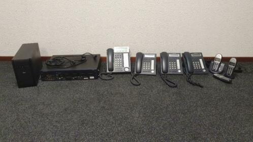 Panasonic KX-NCP500XNE telefooncentrale met 4 telefoons