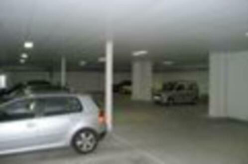 Parkeerplaats in priv-garage te huur - a039dam de pijp