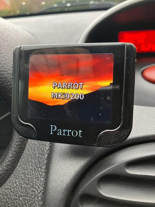 Parrot carkit MKi9200