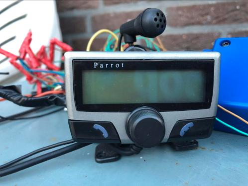 Parrot CK3100 handsfree carkit