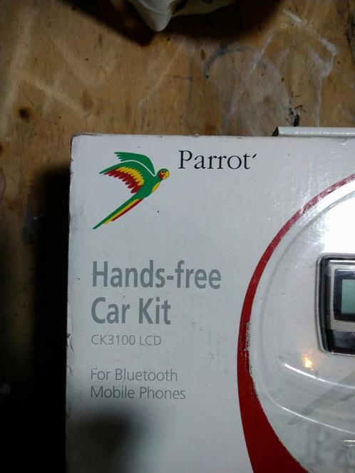 Parrot handse free car kit