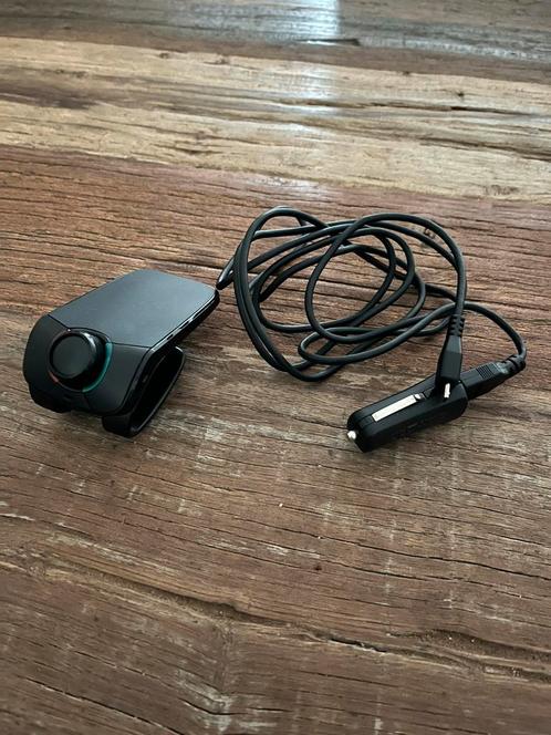 Parrot Minikit Neo 2 HD. Bluetooth carkit.