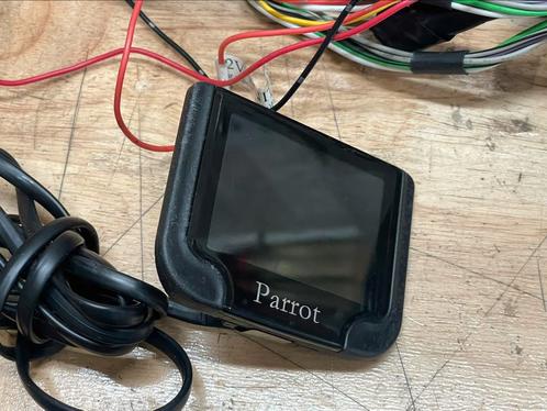 Parrot MKi9200 carkit Bluetooth Carkit amp Multimedia