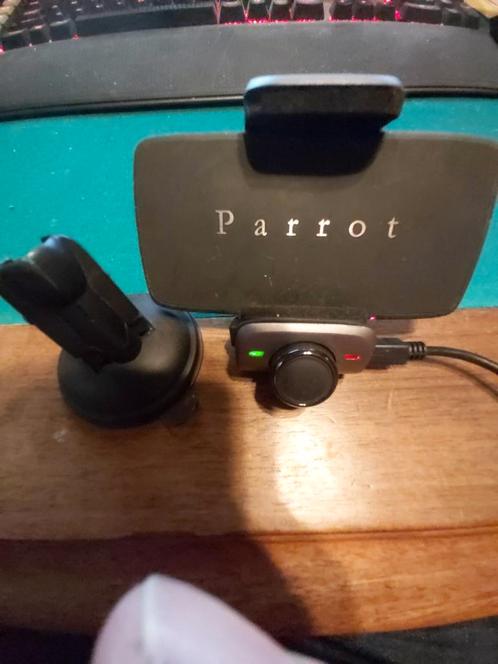 Parrot Smart Minikit Handsfree in auto