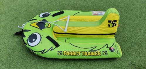 Parrot trainer, ski trainer