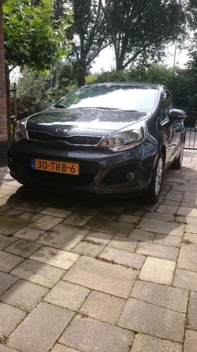 Particulier biedt aan Kia Rio( Super Pack ), 32462 KM (3Drs)