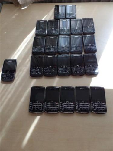 Partij 23x Blackberry039s Bold o.a. 9700 amp 9780