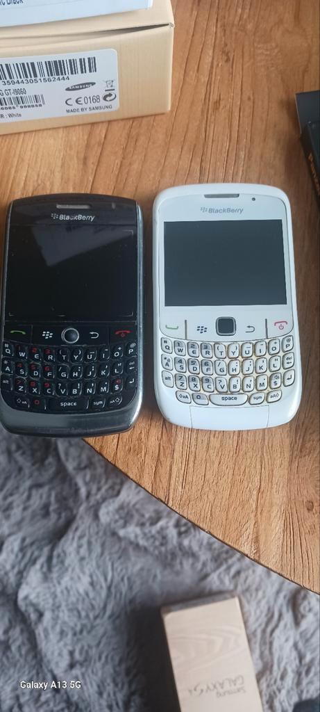 Partij blackberry telefoon en Samsung diverse modelen.