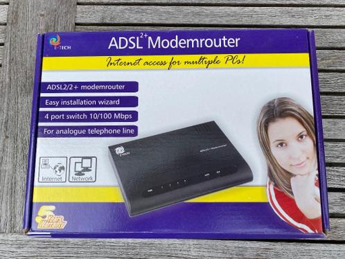 Partij modemsrouters nieuw in doos - T.E.A.B