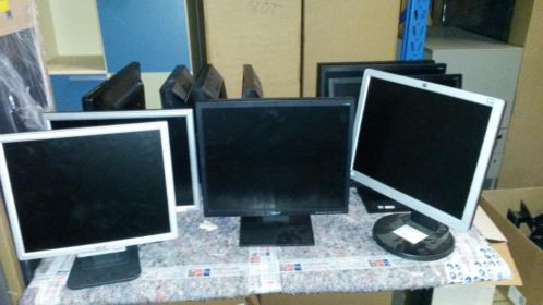 partij monitoren 15, 17 en 19 inch Acer, HP, Philips