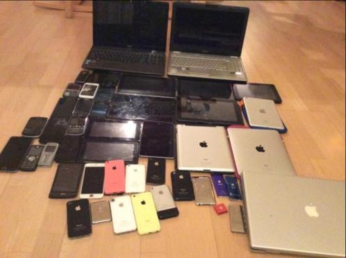 Partij smartphones tablets laptops en veel Apple