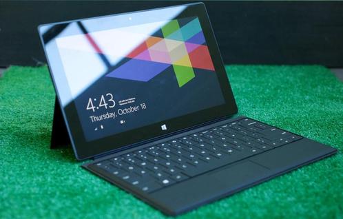 Partij van 10 stuks Microsoft Surface RT Tablets