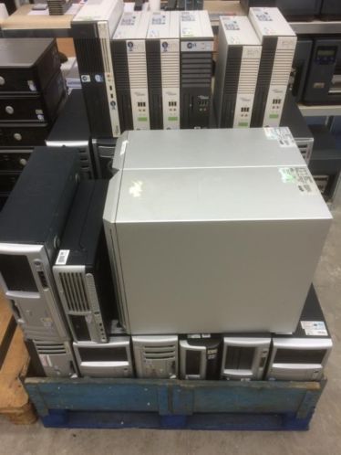Partij van 33 PC039s voor export of hobby, P4 tot C2D -  150