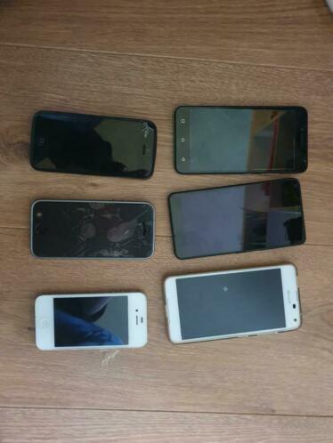 Partij van 7 smartphones