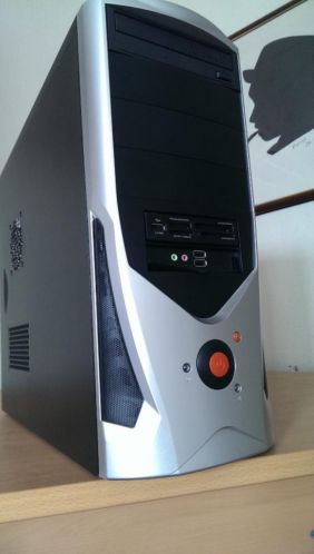 Pc i7 940 4x2,93GB,8gb RAM DDR3,1gb geforce HDMI vid,garanti