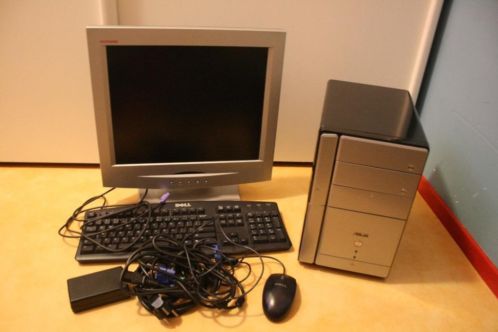 pc-set desktop, monitor en muis