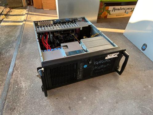 PCServer met FX-8320, 32 GB RAM, Gigabyte MOBO aangeboden