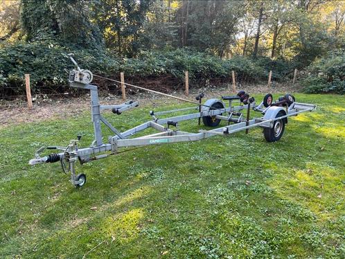 Pega 1350 kg Capo Boottrailer Stallingstrailer met kenteken