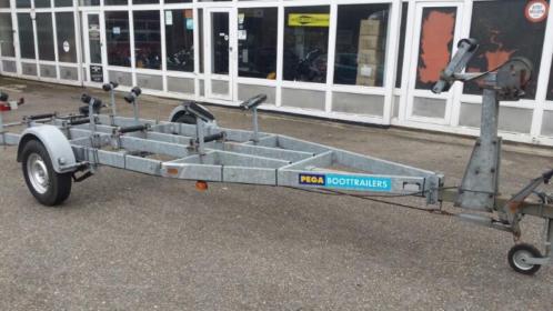 PEGA MP 1800600 o.a. geschikt voor diverse type sloepen 