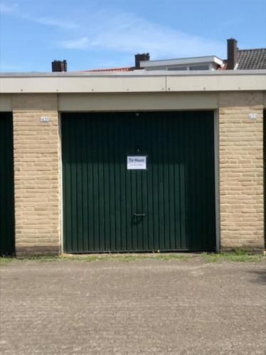 Per 1-3 garagebox Ullerberglaan Eindhoven - nabij WC Woensel