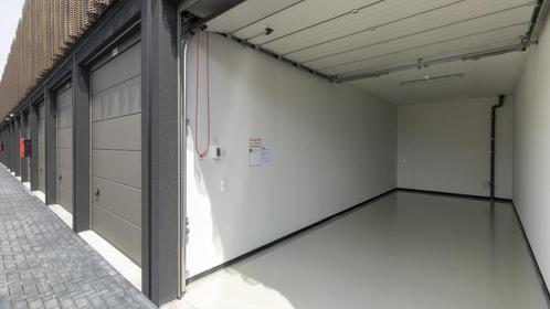 PER DIRECT BESCHIKBAAR Garagebox 29m2 in Zwijndrecht
