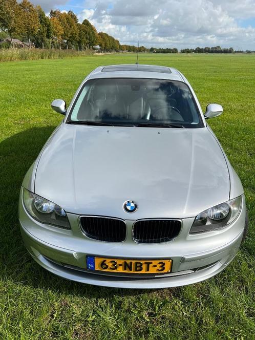 Perfecte BMW 120i5DRNL-autoH. executivesunroofleder