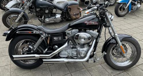 Perfecte  Harley Dynaglide met weinig kmx27s Customized
