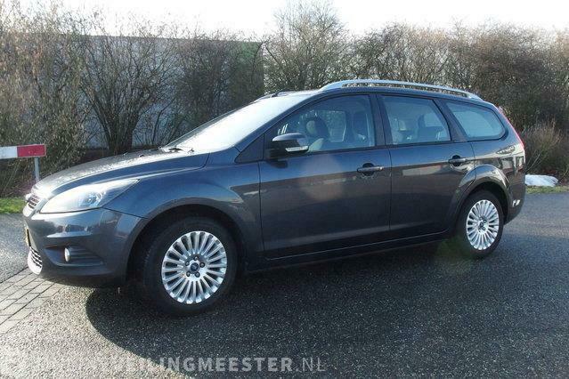 Personenauto Ford, Focus Wagon 1.6 TDCi Limited, grijs, b