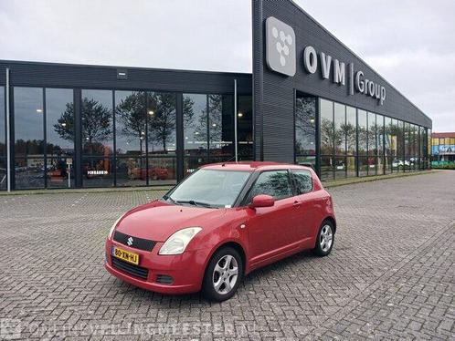 Personenauto SUZUKI, Swift - 1.3 GLS, rood, bouwjaar 2007