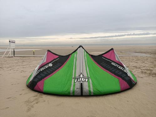 Peter Lynn kite 11m Fury