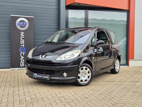 Peugeot 1007 1.4 2007 ZwartAircoPdcRuime instapNieuweApk