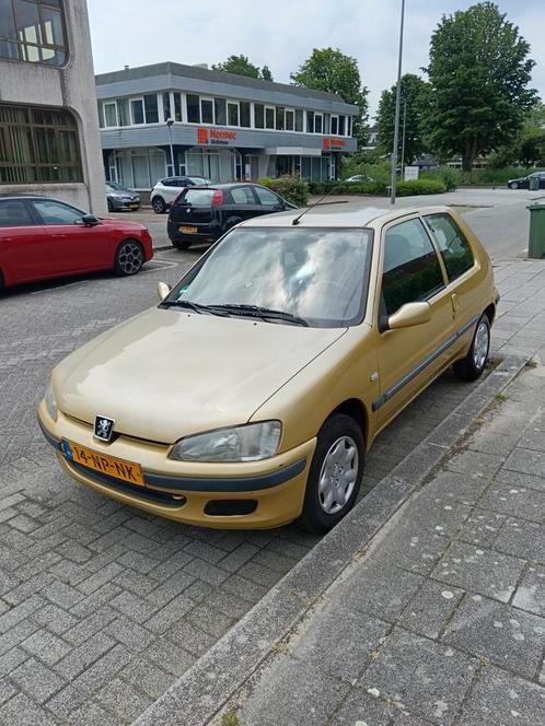 Peugeot 106 1.1 Sketch 2003 Geel Apk 04-06-2025