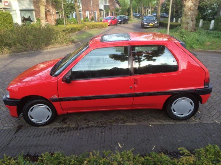 Peugeot 106 1.4 XS E2 1995 Rood Km 115874