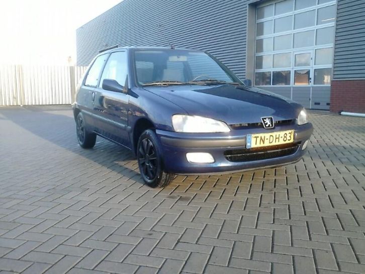 Peugeot 106 1.5 Accent DSL 1998 Blauw