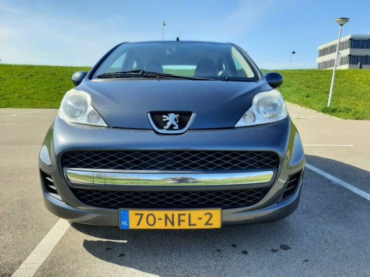 Peugeot 107 1.0 12V 5DR 2010 Grijs