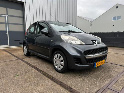 Peugeot 107 1.0 12V 5DR 2011 Grijs airco elektrische ramen