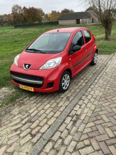 Peugeot 107 1.0 12V 5DR 2011 Rood