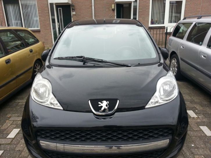 Peugeot 107 1.0 12V 5DR 2011 Zwart