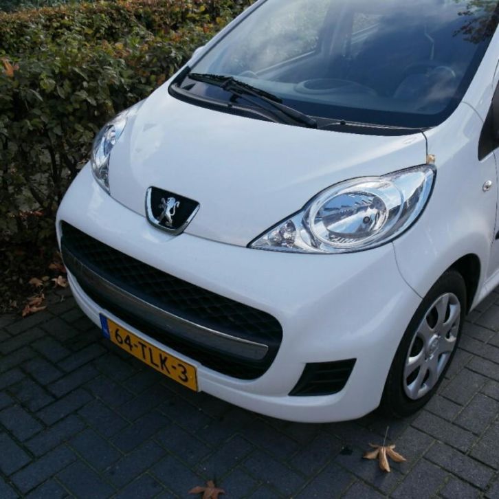 Peugeot 107 1.0 12V 5DR 2012 Wit