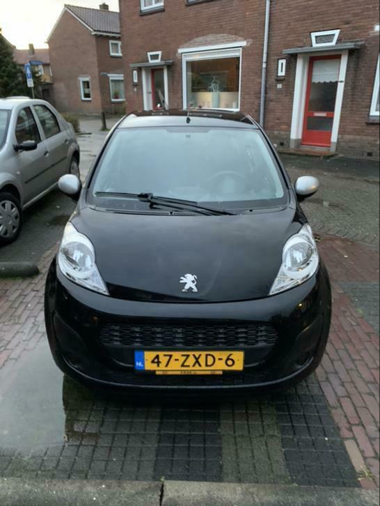 Peugeot 107 1.0 12V 5DR 2013 Zwart