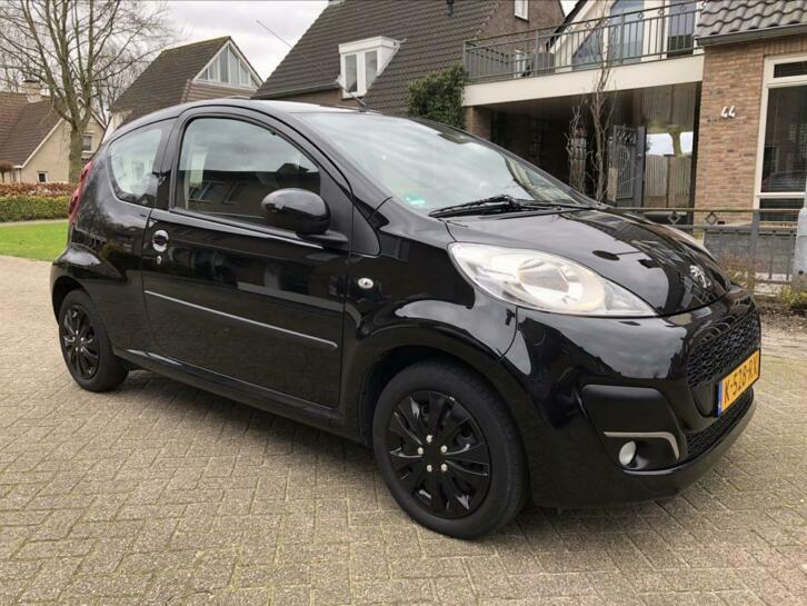 Peugeot 107 1.0 12V E-vti 68PK 3DR 2012 Zwart