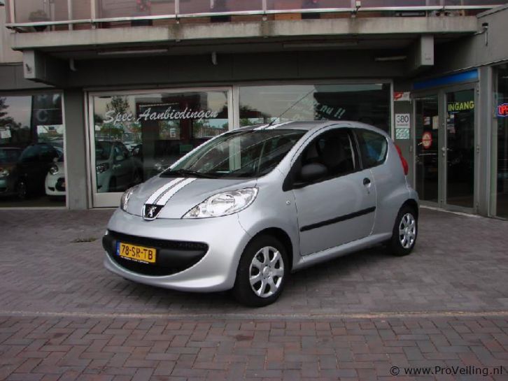 Peugeot 107 1.0-12V XR bj 2006 in veiling bij ProVeiling