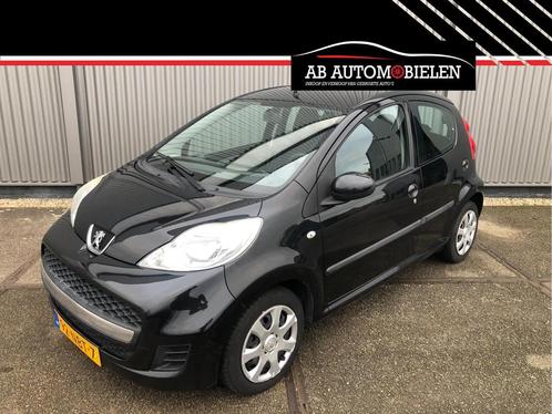 Peugeot 107 1.0-12V XS 5 DEURS AIRCO