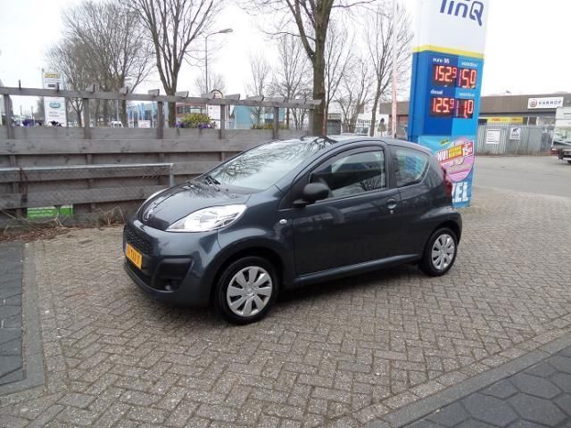 Peugeot 107 1.0 Access Accent bj 2012 met Airco