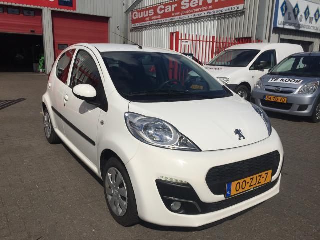Peugeot 107 1.0 Active, 5Deurs met Airco