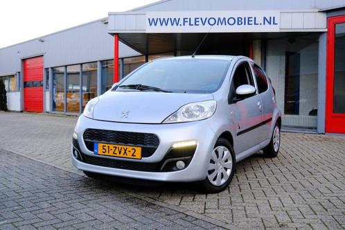 Peugeot 107 1.0 Black amp Silver 5-Drs 52.950km Airco1e Ei